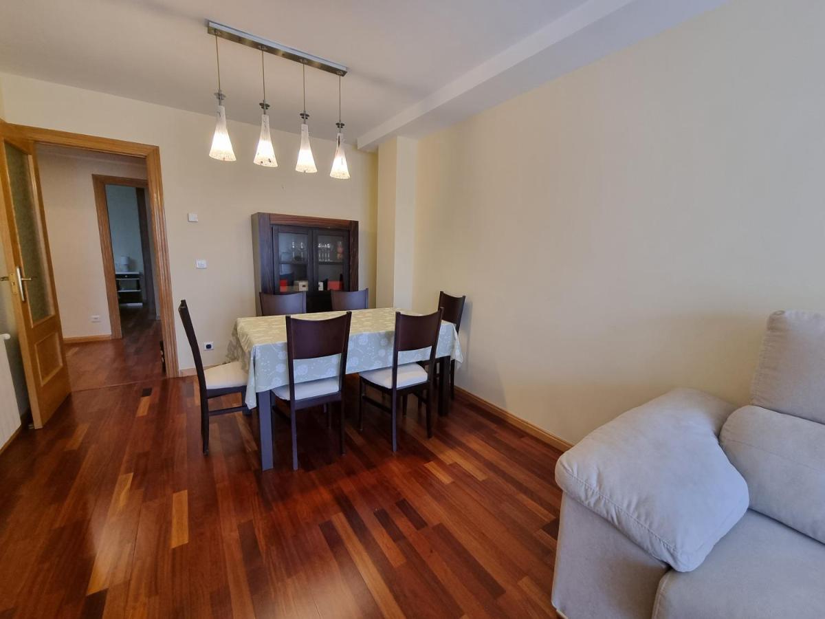 24A01 Apartamento Cabrales Daire Arenas De Cabrales Dış mekan fotoğraf