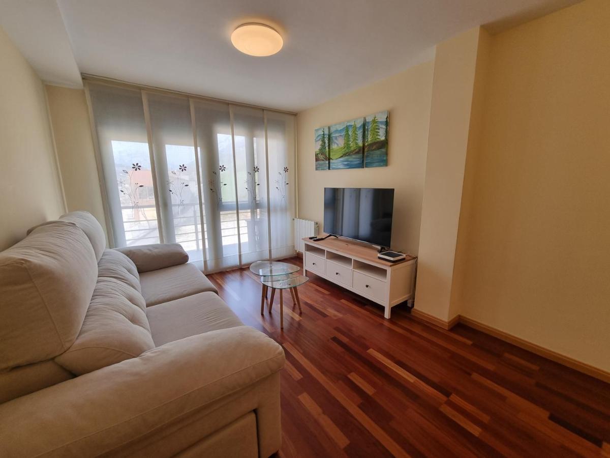 24A01 Apartamento Cabrales Daire Arenas De Cabrales Dış mekan fotoğraf